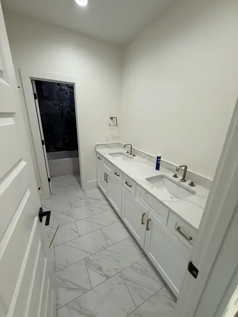 Double vanity fixtures plumbed in a new construction home in Port Neches, TX